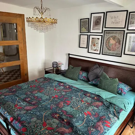 Cottagecreek アパート